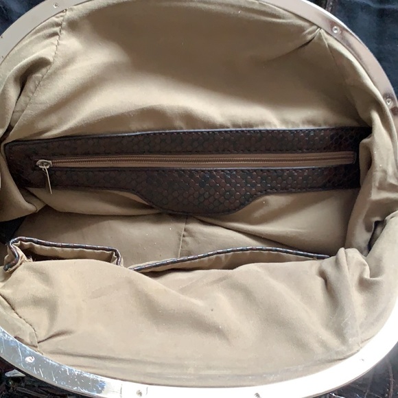 🌸 CHARMING CHARLIE Floral Shoulder Bag 🌸 - Picture 5 of 8